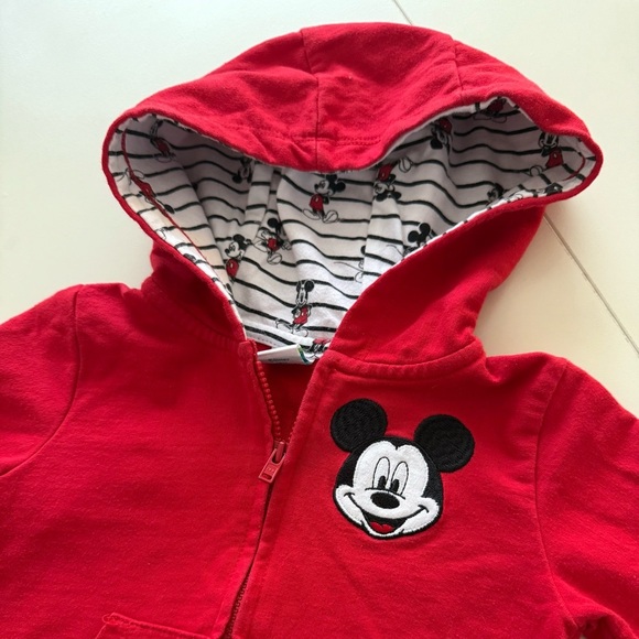 DISNEY VINTAGE RED MICKEY MOUSE BABY CHILD TODDLER ZIP UP HOODIE SIZE 18 MONTHS - Picture 2 of 6